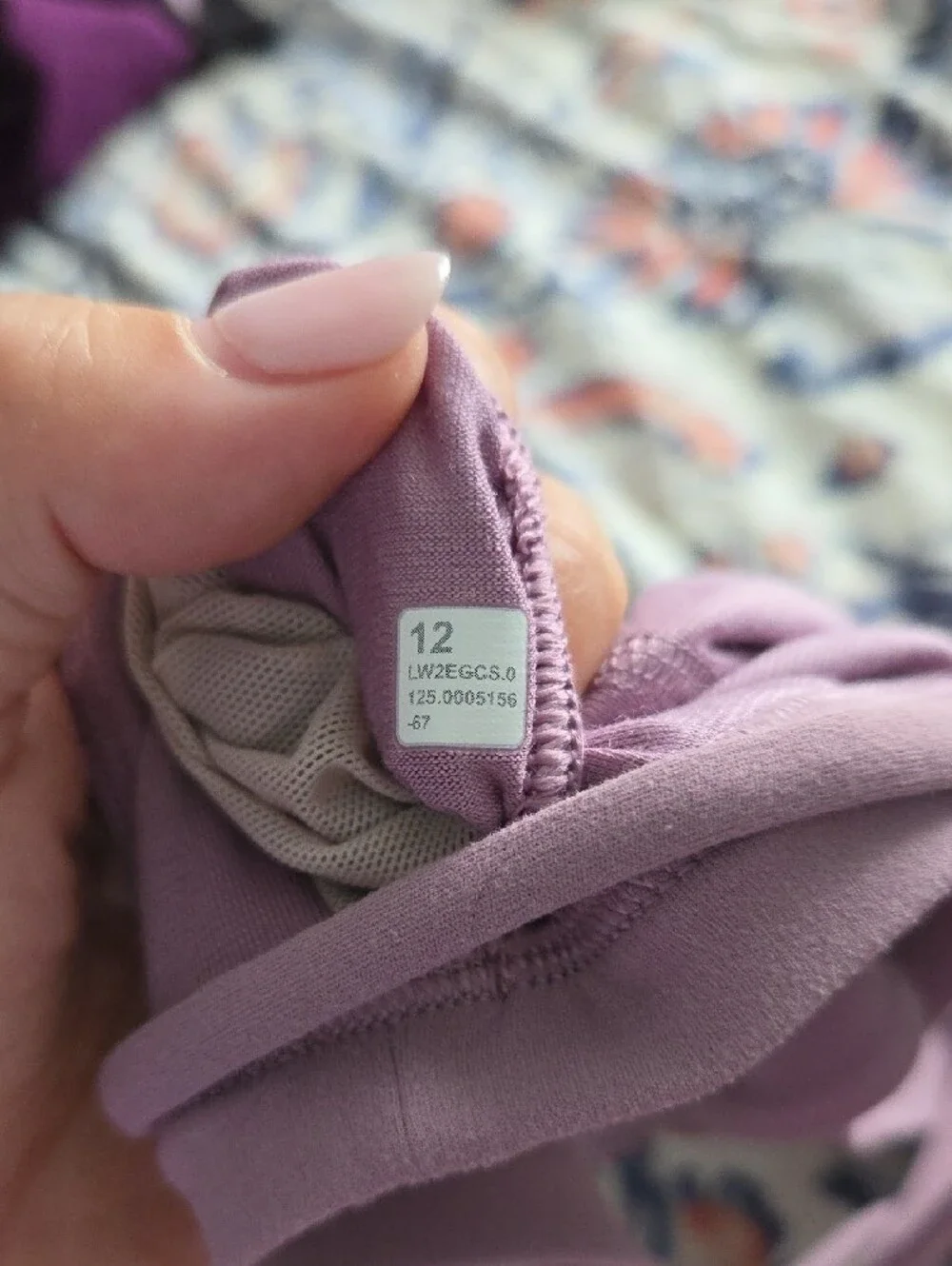 Lululemon Nulu Strappy Scoop Neck Bra 12